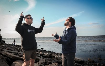 “Para nosotros la música es esto: compartir entre amigos”